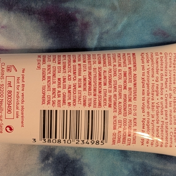 2/$10 Clarins Paris Hand and Nail Treatment Cream - New Sealed Tube - Picture 8 of 10